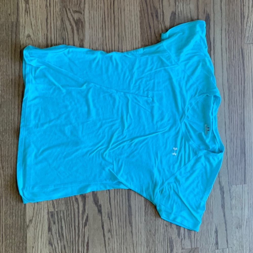 Womens Under Armour Shirt